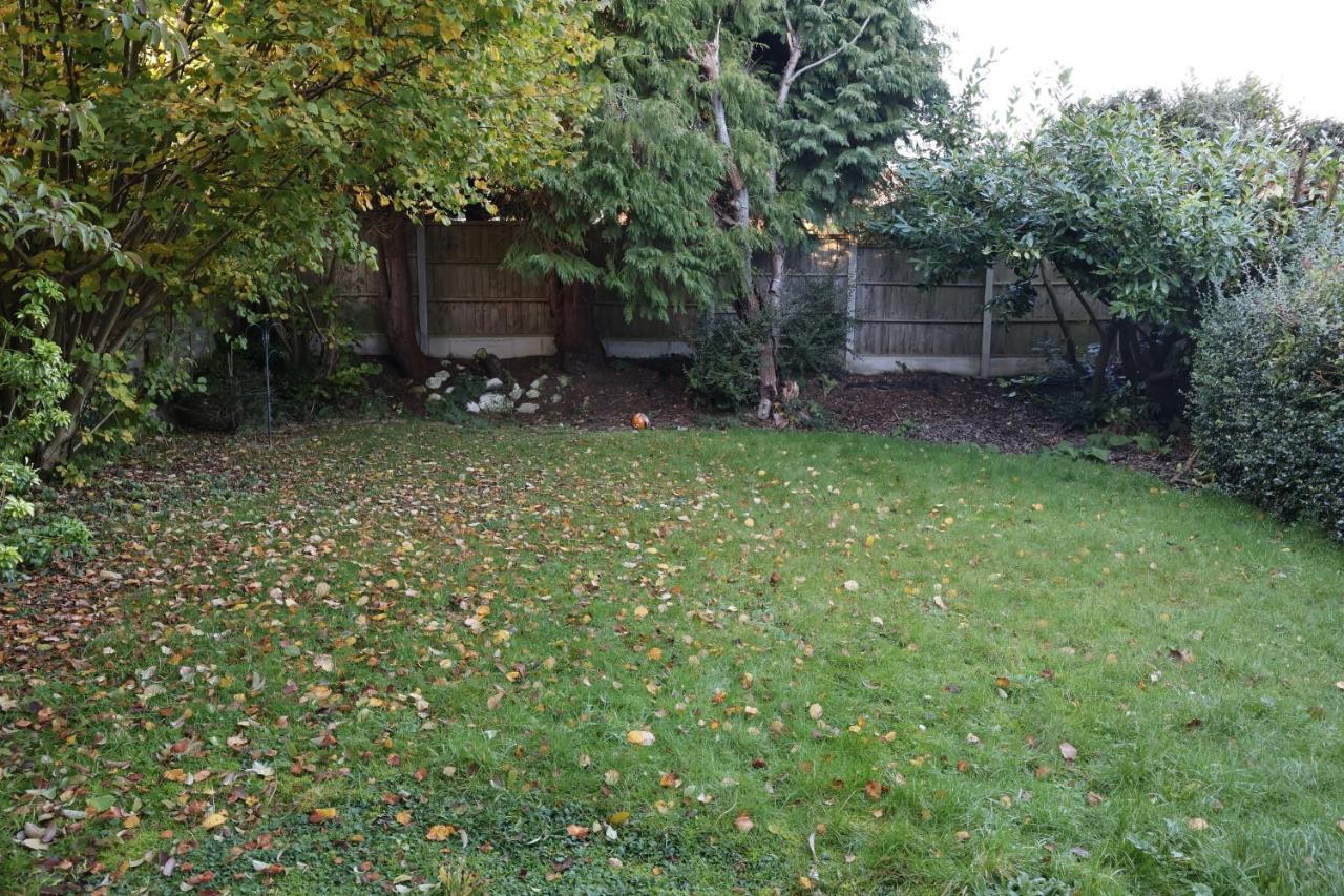 Spacious 4 Bed Home Near Nec, Jlr & Airport Parking For 3 Cars Ideal For Contractors! Solihull Exteriör bild