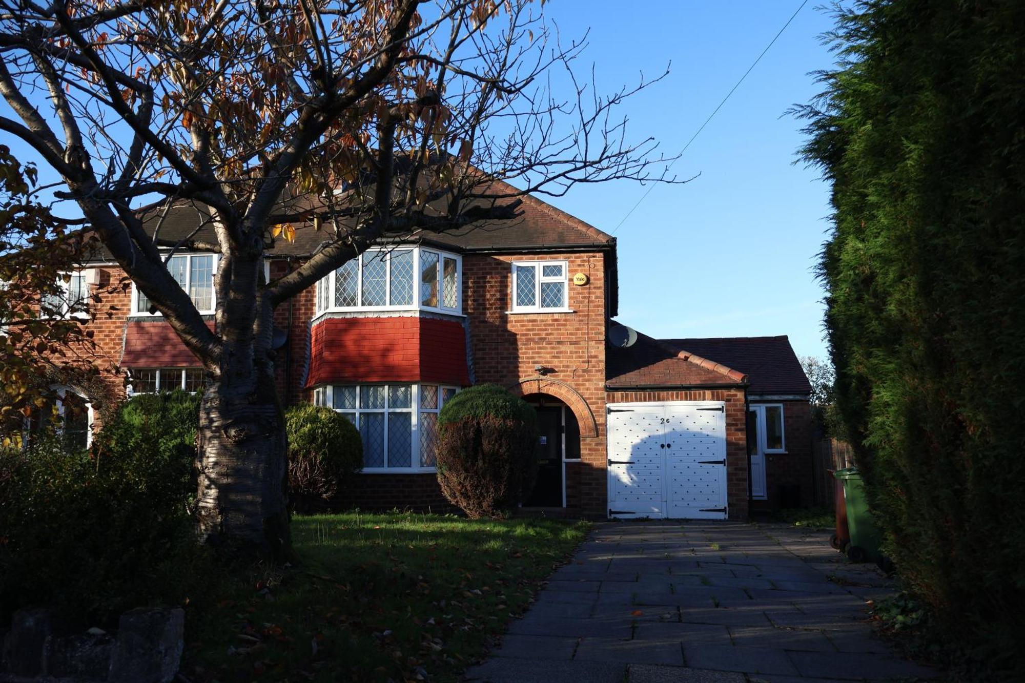 Spacious 4 Bed Home Near Nec, Jlr & Airport Parking For 3 Cars Ideal For Contractors! Solihull Exteriör bild